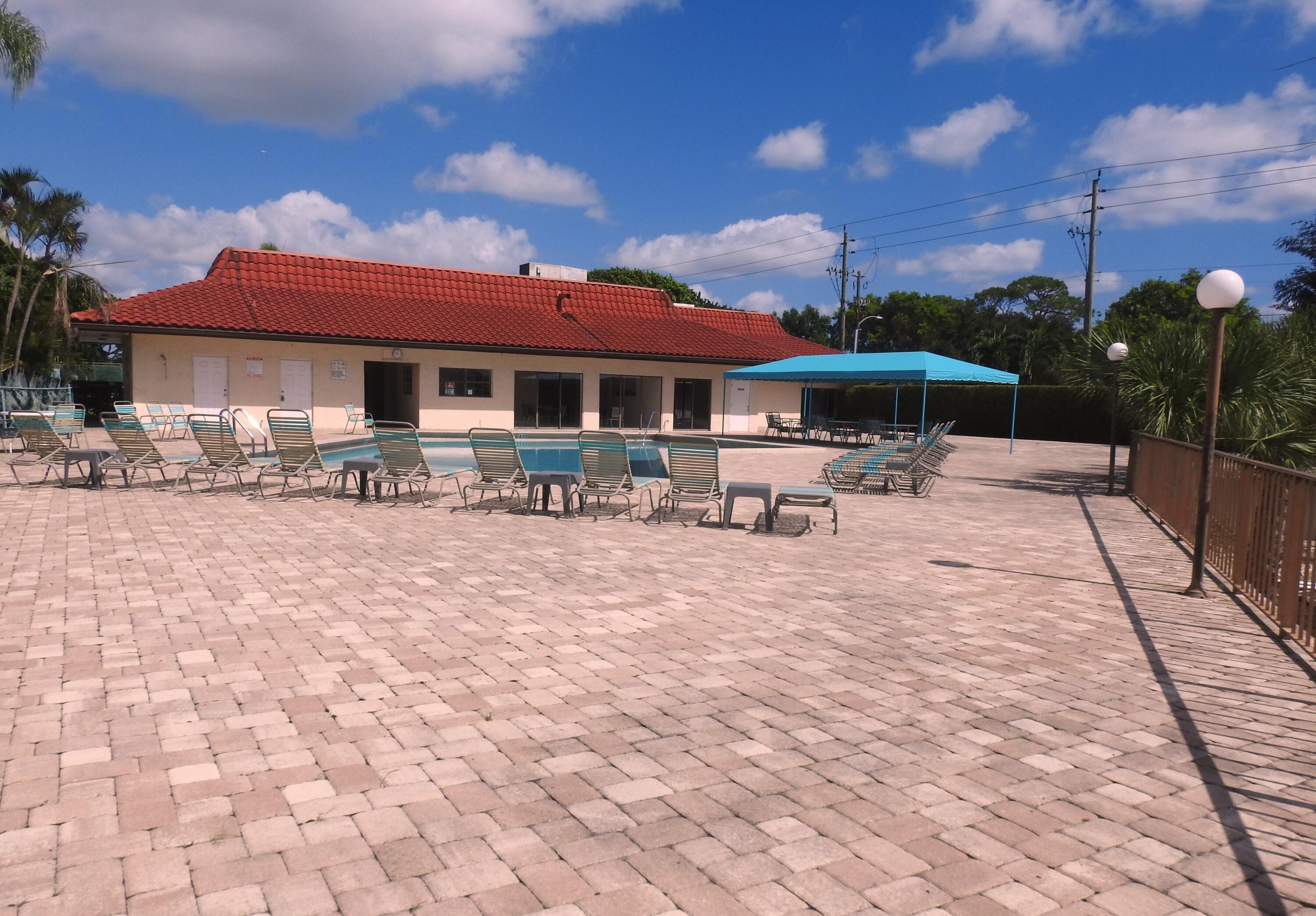2600 Fiore Way, Unit 210 Delray Beach, FL 33445 - Photo 31 of 38 Club House Pool