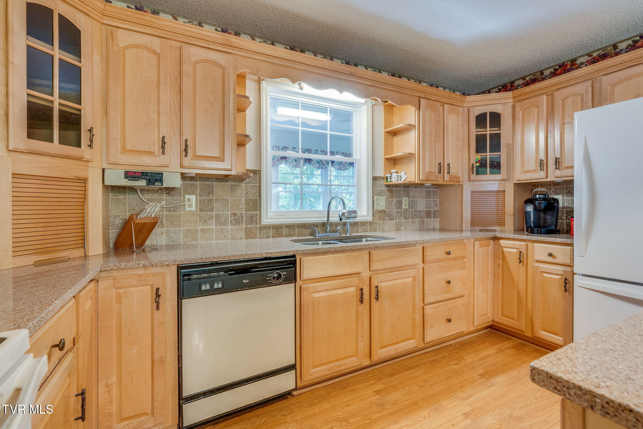 210 Telford Road Telford, TN 37690 - Photo 17 of 76 013