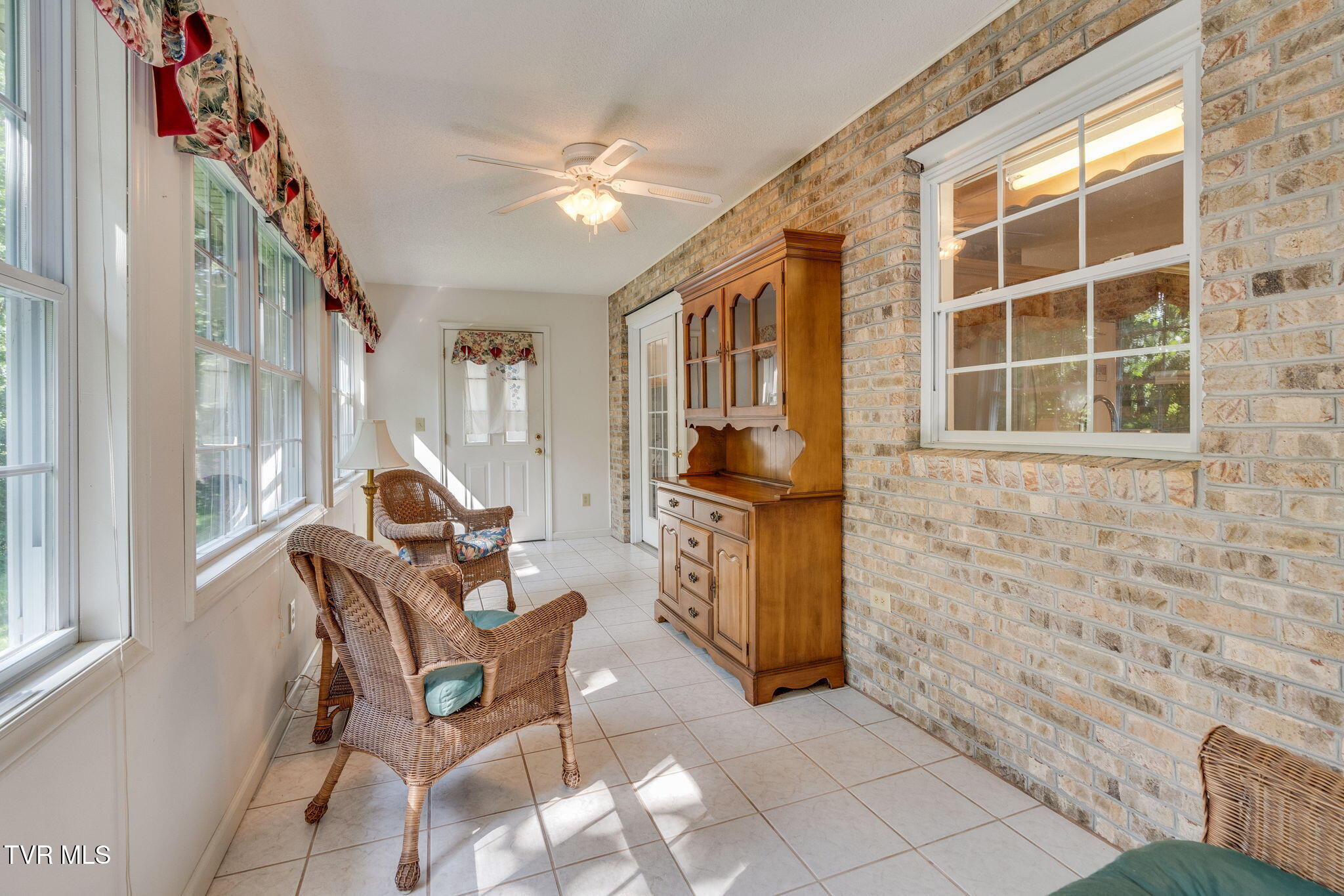 210 Telford Road Telford, TN 37690 - Photo 23 of 76 019