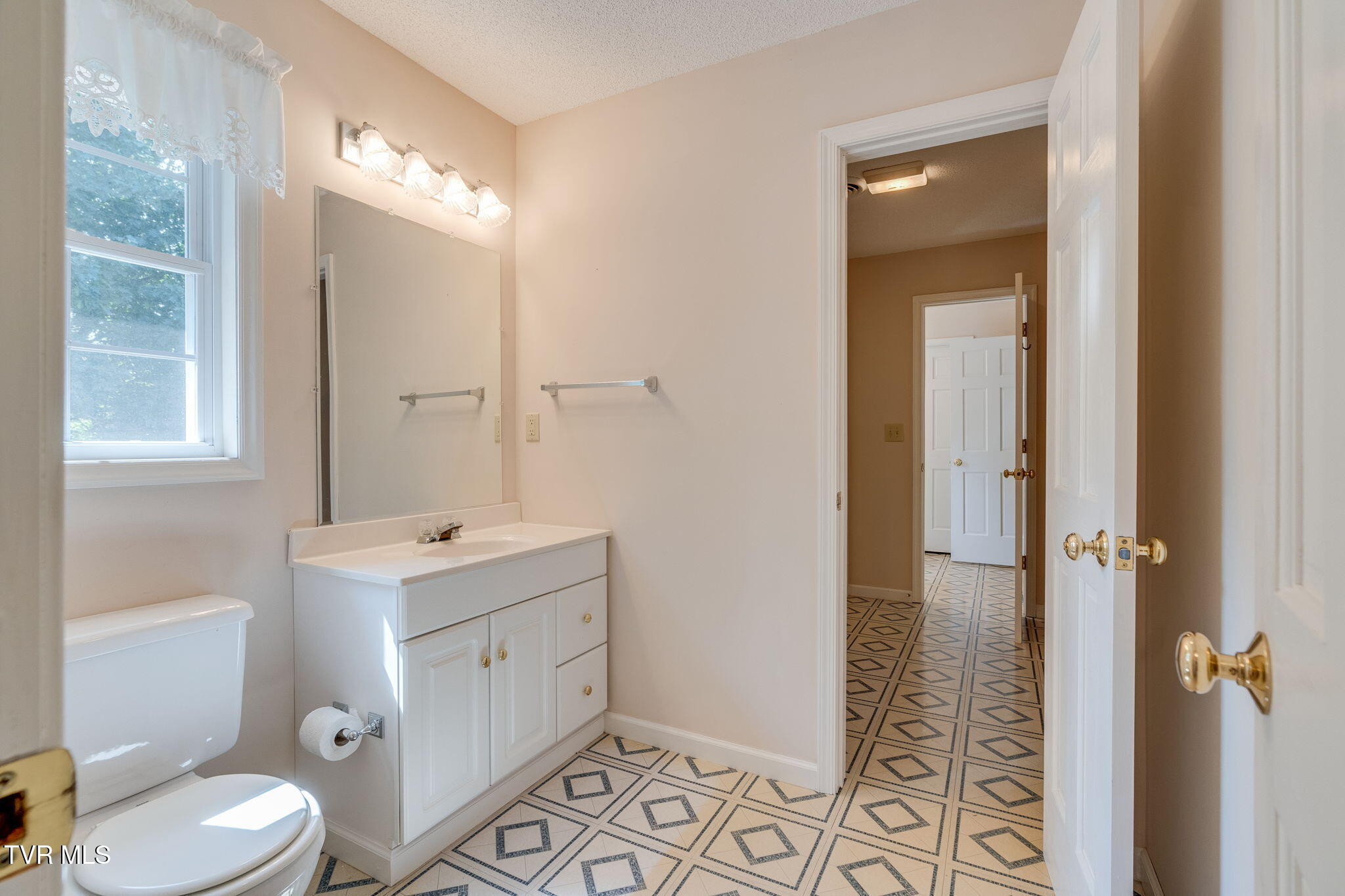 210 Telford Road Telford, TN 37690 - Photo 40 of 76 036