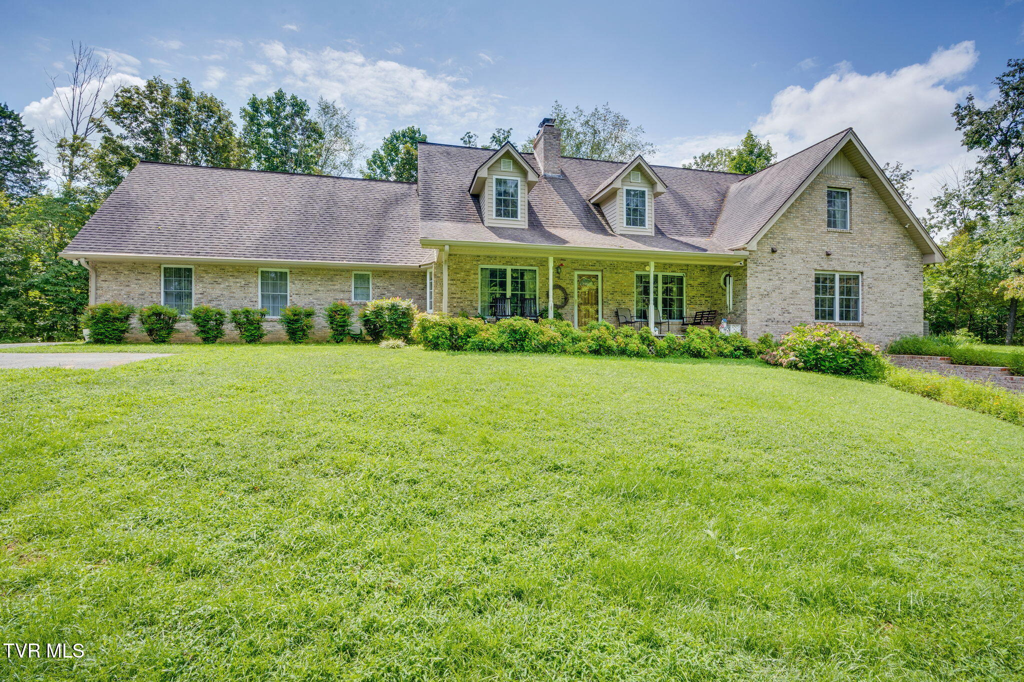 210 Telford Road Telford, TN 37690 - Photo 4 of 76 001