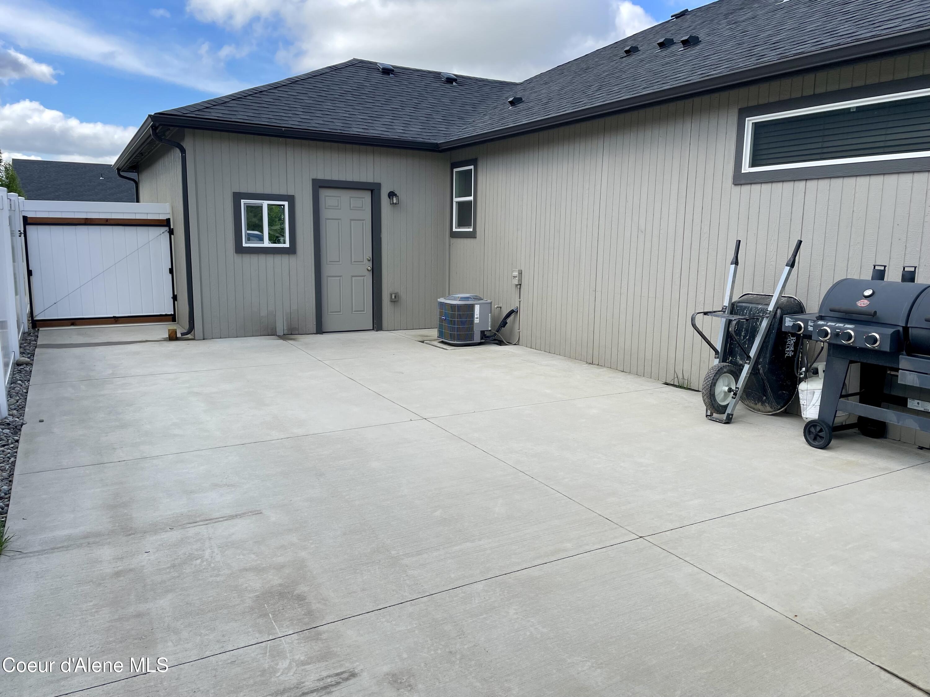 6319 West Harmony Street Rathdrum, ID 83858 - Photo 42 of 49 2026-05-17 - IMG_5442