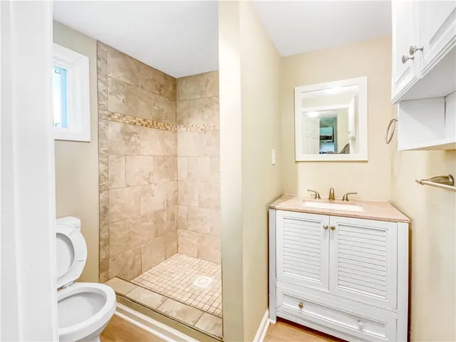 $179,000 | 17244 Montgall Drive, Belton, MO 64012