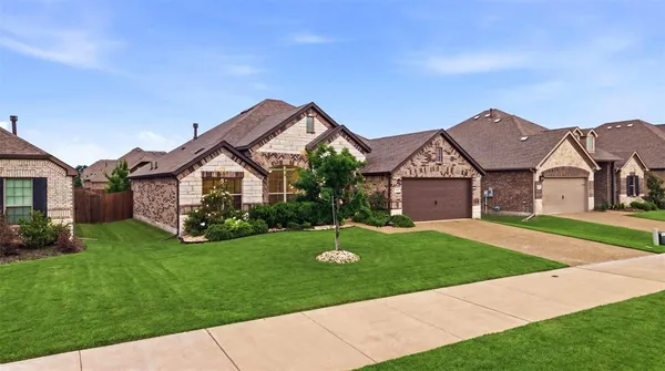 $399,000 | 2824 Bobcat Drive, Melissa, TX 75454