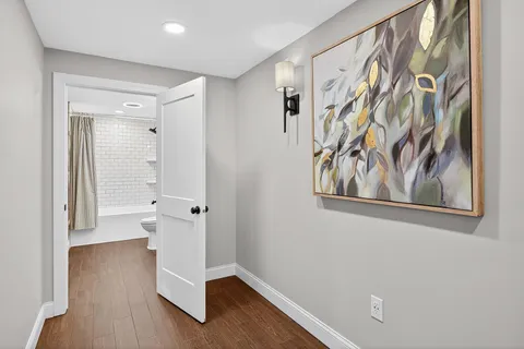 $1,195,000 | 412 West Minnehaha Parkway, Minneapolis, MN 55419