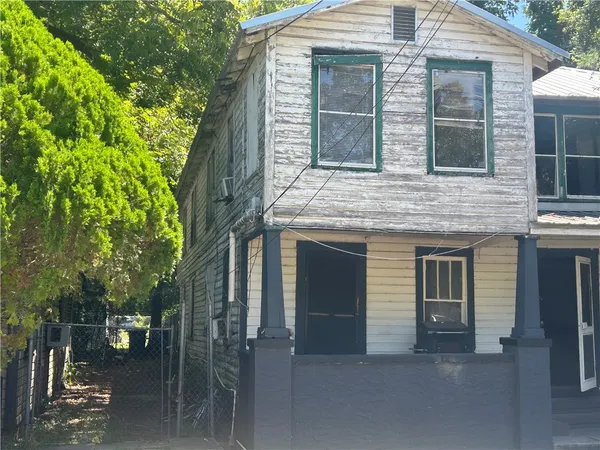 $89,900 | 1722-1722.5 Albany Street, Brunswick, GA 31520