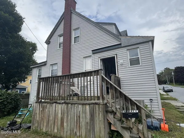 $55,000 | 4 Ball Street, Hoosick Falls, NY 12090