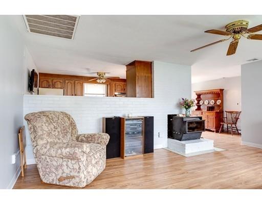 81 Blair Road Holbrook, MA 02343 - Photo 3 of 22 Gallery Image 3