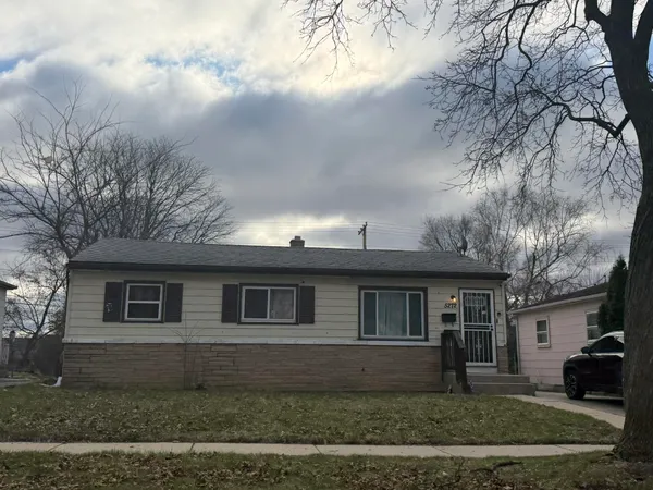 $132,500 | 5272 North 65th Street, Milwaukee, WI 53218