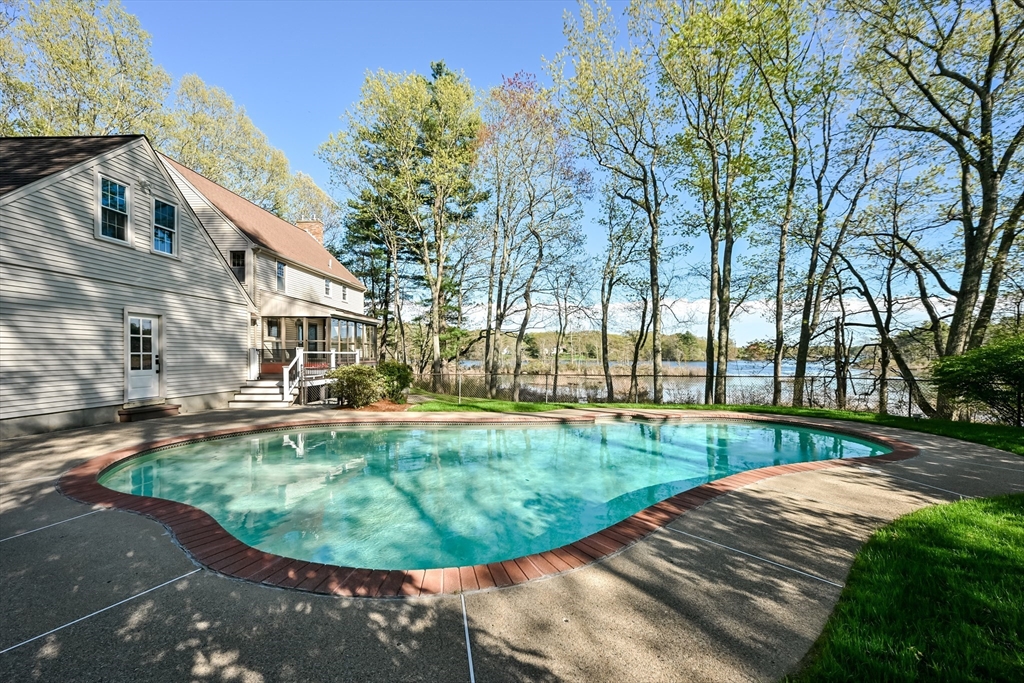15 Edwards Road Foxboro, MA 02035 - Photo 2 of 42 Gallery Image 2