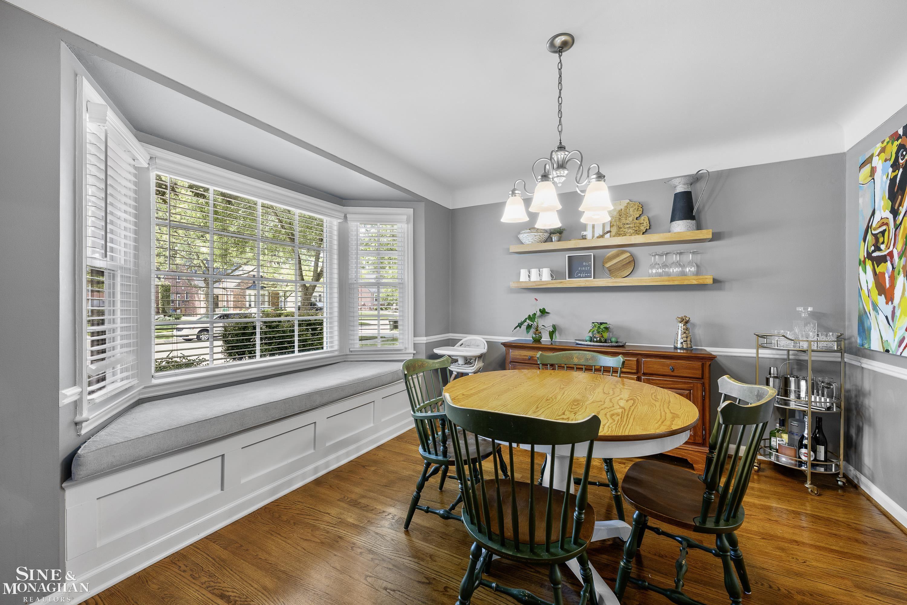1984 Lancaster Street Grosse Pointe Woods, MI 48236 - Photo 8 of 33
