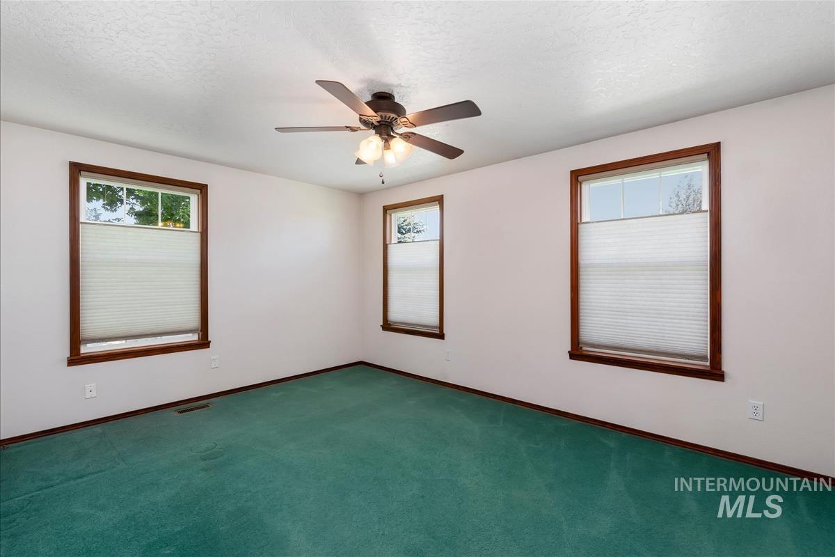 8133 Joplin Road Nampa, ID 83687 - Photo 24 of 37