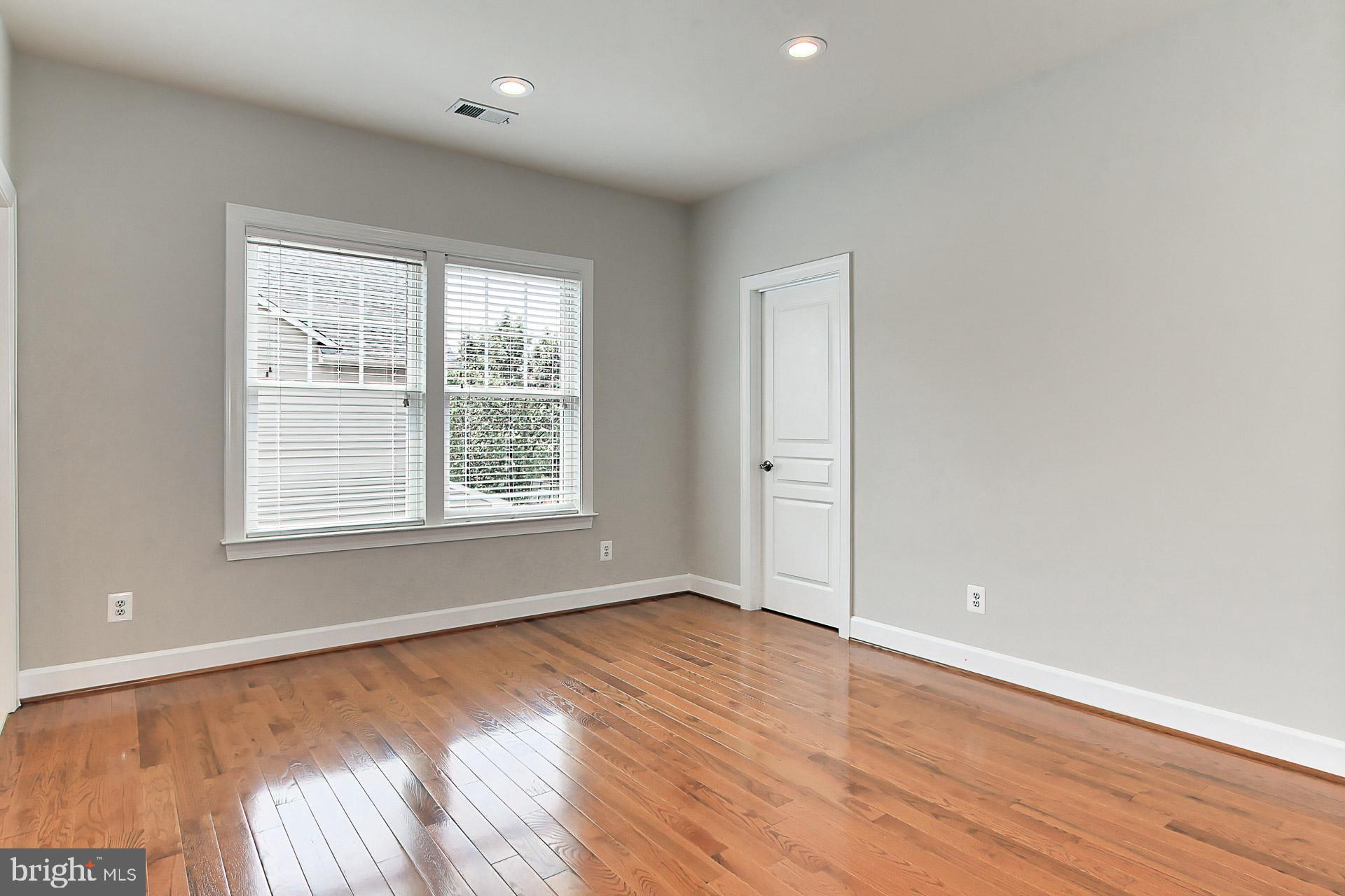 23106 Bronstein Lane Brambleton, VA 20148 - Photo 28 of 58 Bed#4 w/ New Hardwood Flrs, W/I Clst + Rec Lights