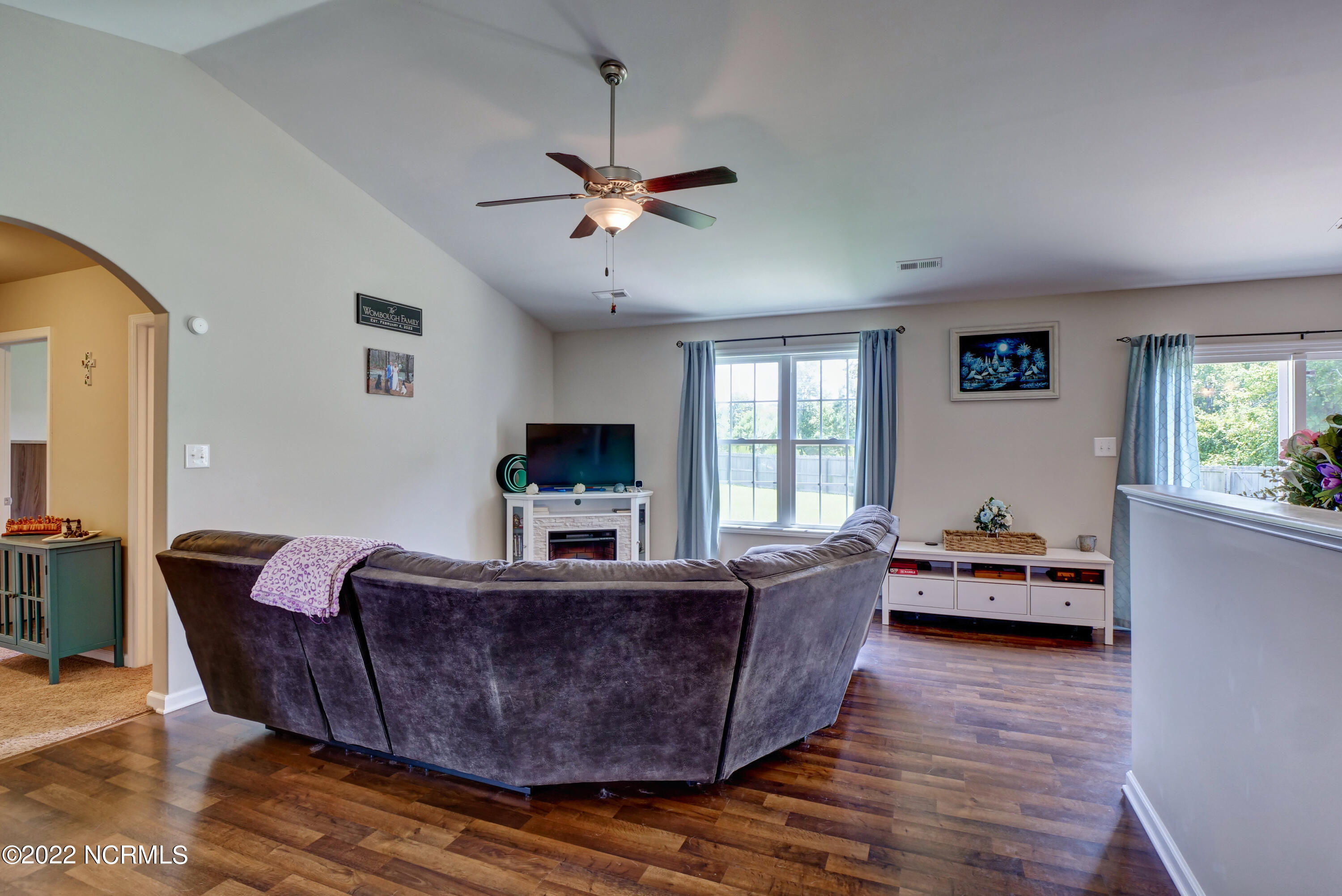 307 South Windy Ridge Road Hubert, NC 28539 - Photo 7 of 31 007_p8766327_28_29_30_31_32_33