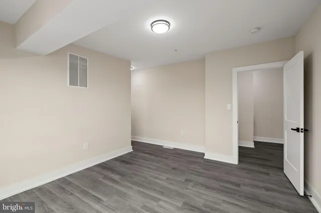 $2,800 | 3517 14th Street Northwest, Unit 302, Washington, DC 20010