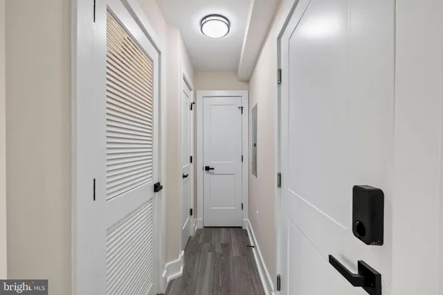 $2,800 | 3517 14th Street Northwest, Unit 302, Washington, DC 20010