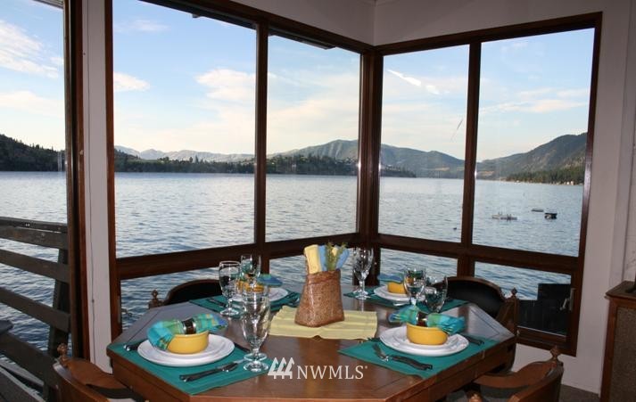 15020 South Lakeshore Road Chelan, WA 98816 - Photo 9 of 11 Gallery Image 9