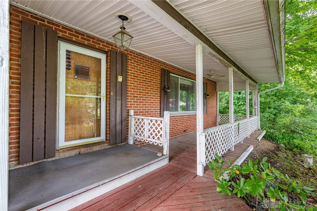 9565 Mintwood Road Dayton, OH 45458 - Photo 3 of 39 Gallery Image 3