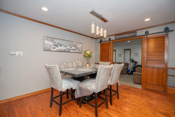 $249,900 | 22816 Ridgeway Avenue, Richton Park, IL 60471