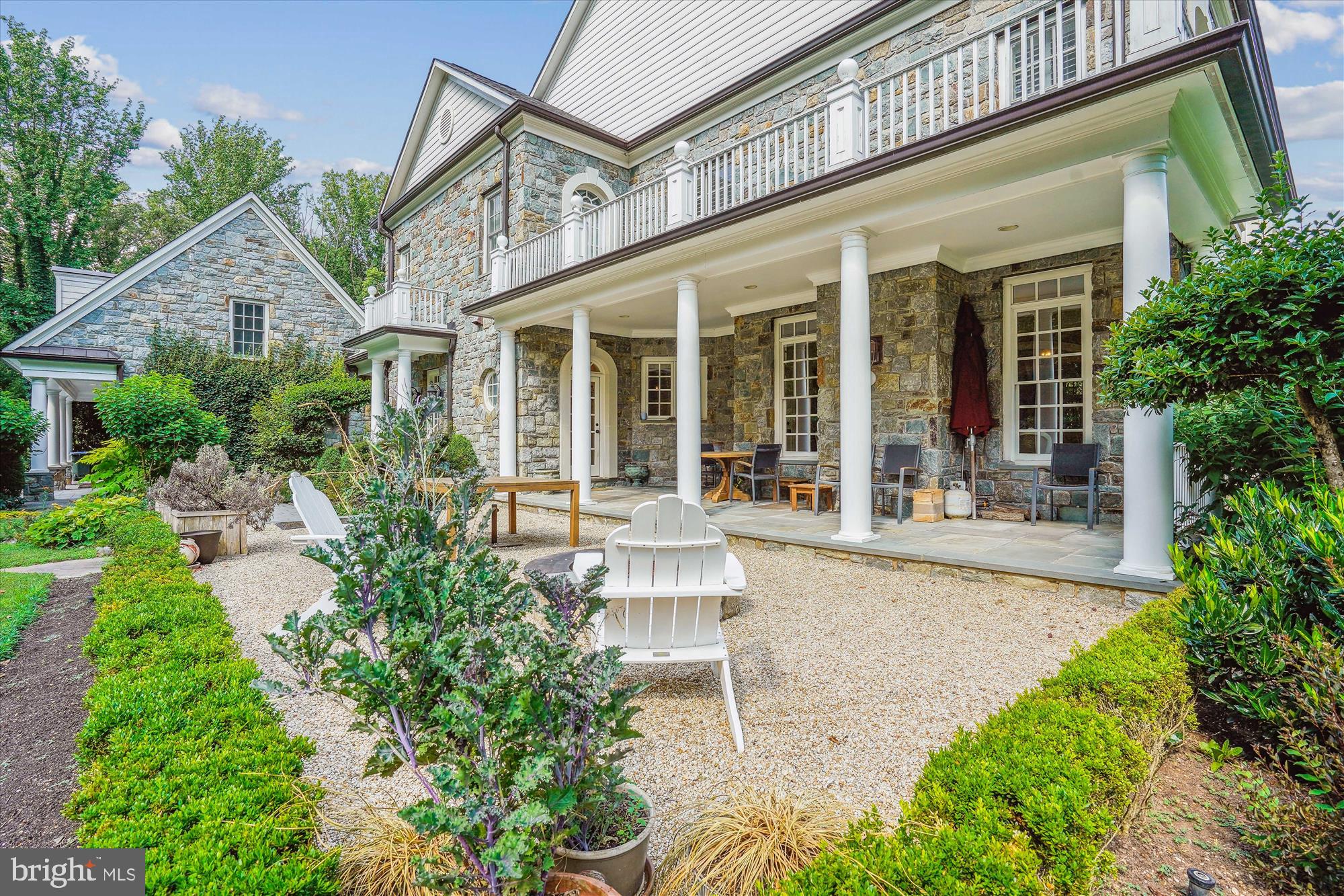 7811 Langley Ridge Road McLean, VA 22102 - Photo 69 of 78 Courtyard