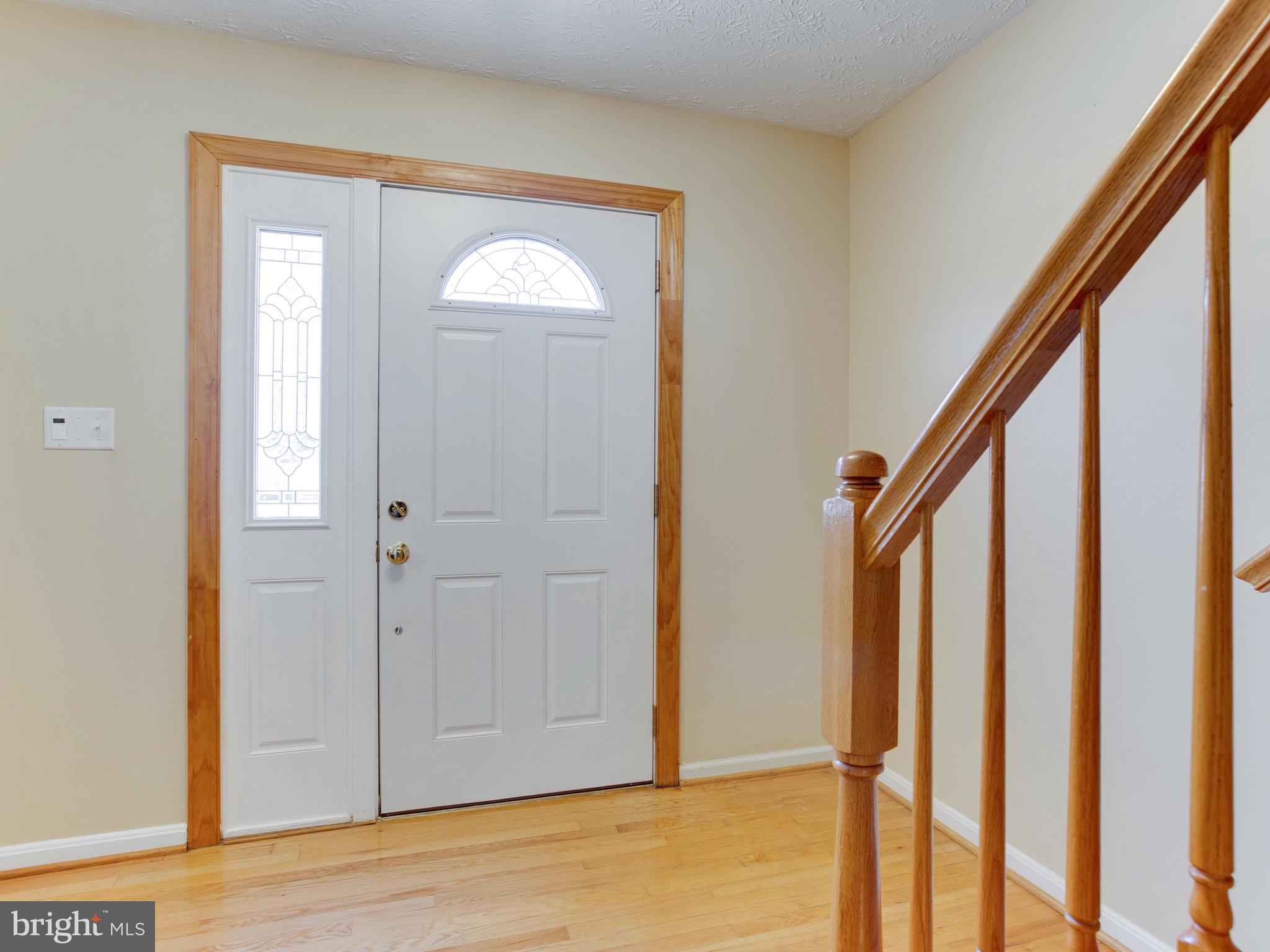 2325 Golden Chapel Road Odenton, MD 21113 - Photo 20 of 51 Foyer