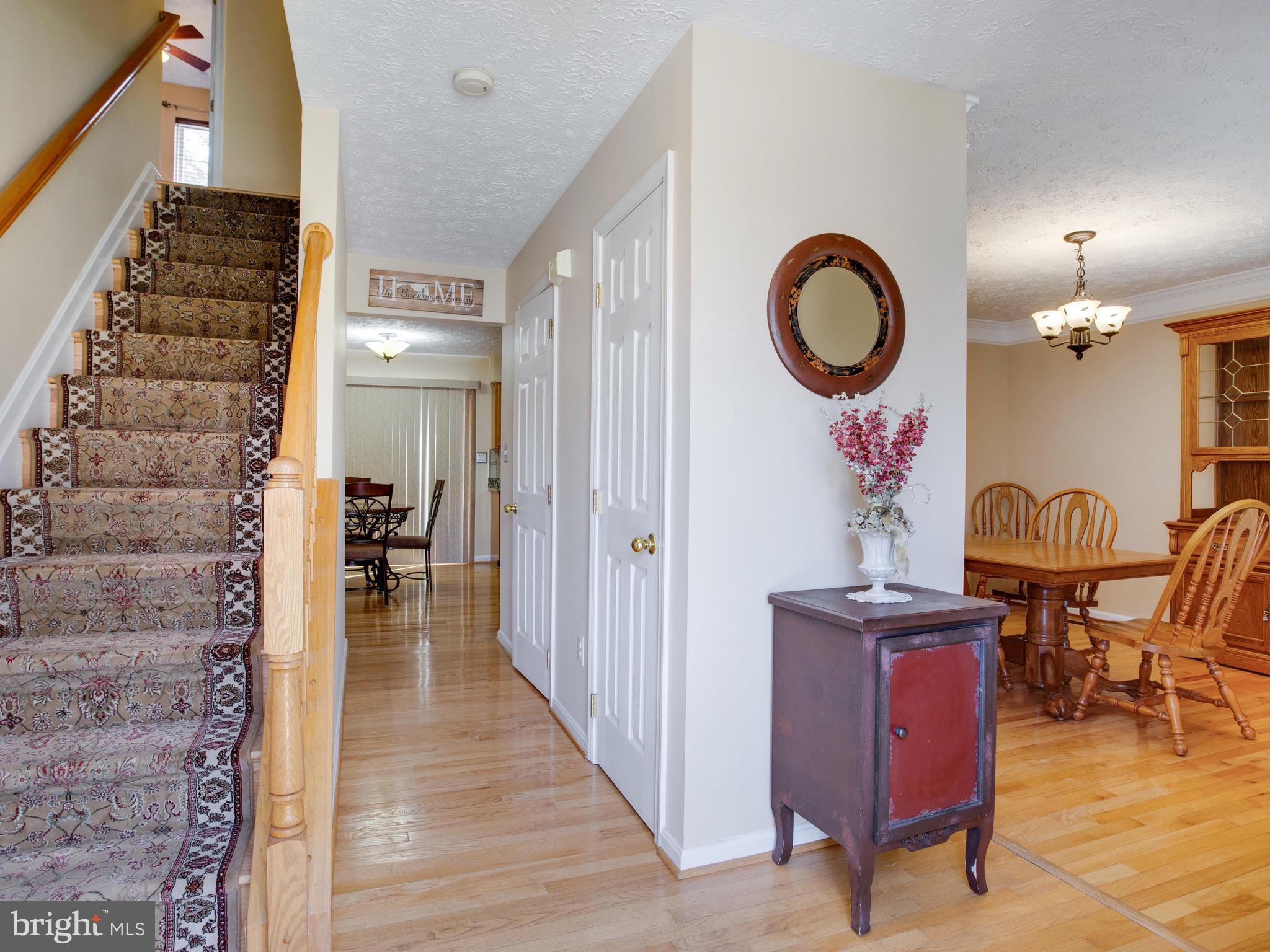 2325 Golden Chapel Road Odenton, MD 21113 - Photo 9 of 51 Foyer