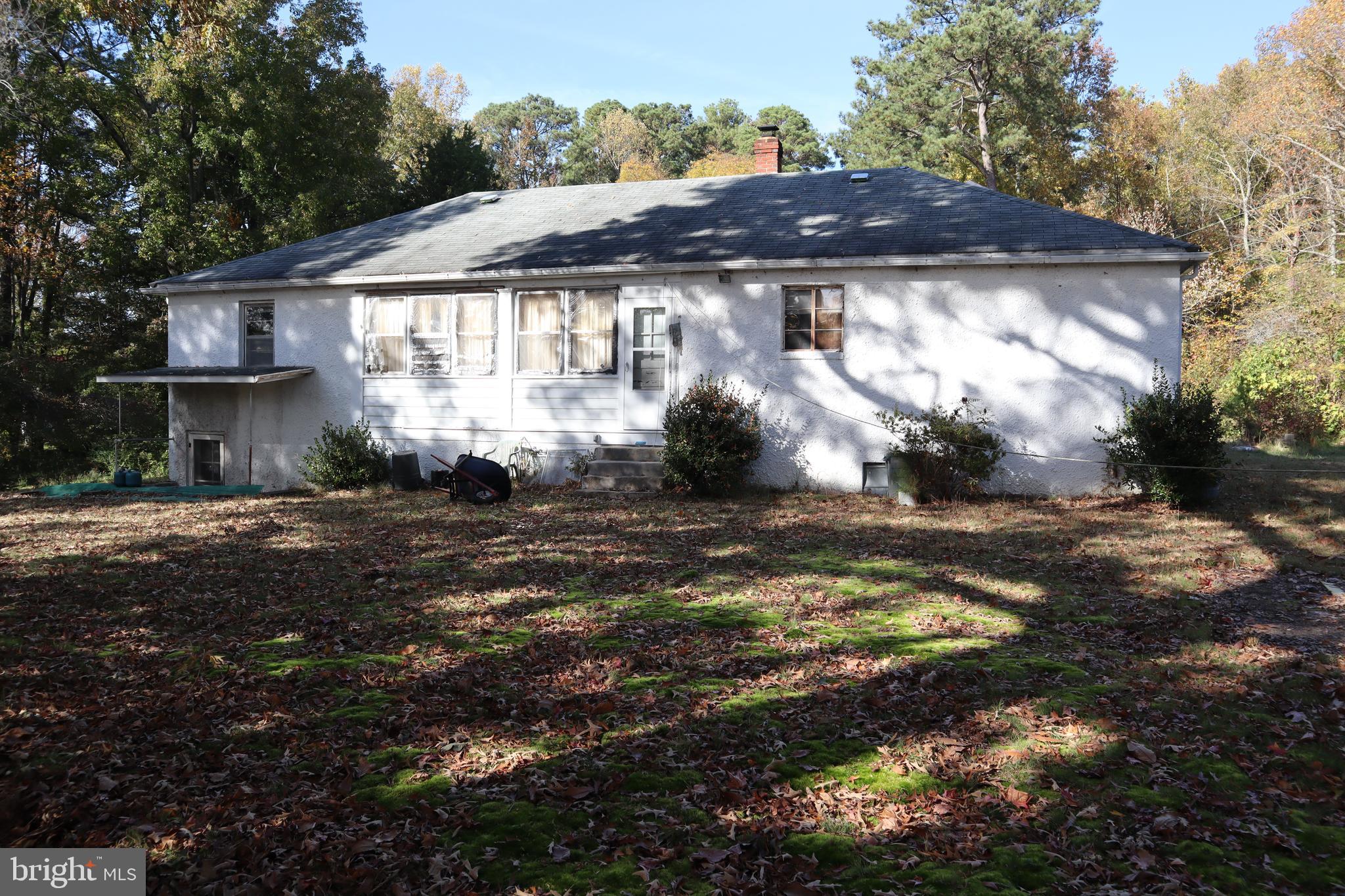 48635 Whitaker Road St. Inigoes, MD 20684 - Photo 8 of 29