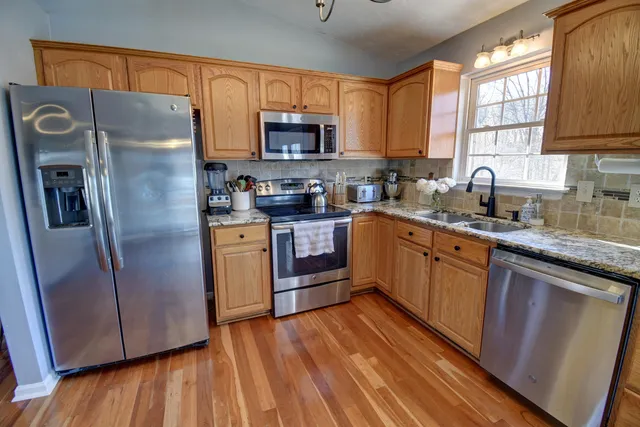 $389,500 | 1367 Virginia Woods Drive, Moneta, VA 24121