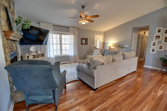 $389,500 | 1367 Virginia Woods Drive, Moneta, VA 24121