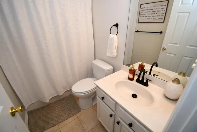 $389,500 | 1367 Virginia Woods Drive, Moneta, VA 24121