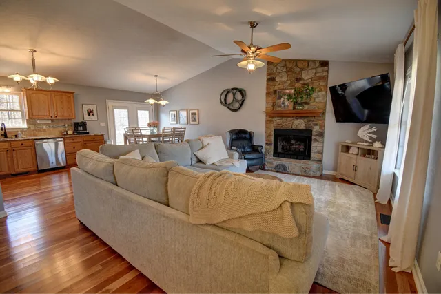 $389,500 | 1367 Virginia Woods Drive, Moneta, VA 24121