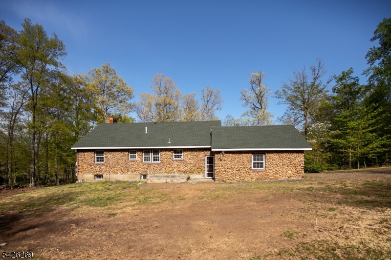 65-63 Hillcrest Road Warren, NJ 07059 - Photo 14 of 15