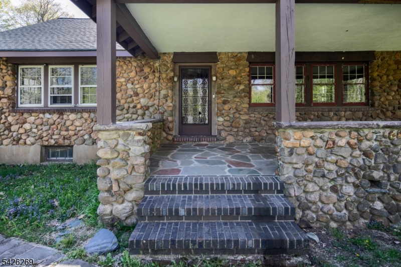 65-63 Hillcrest Road Warren, NJ 07059 - Photo 4 of 15