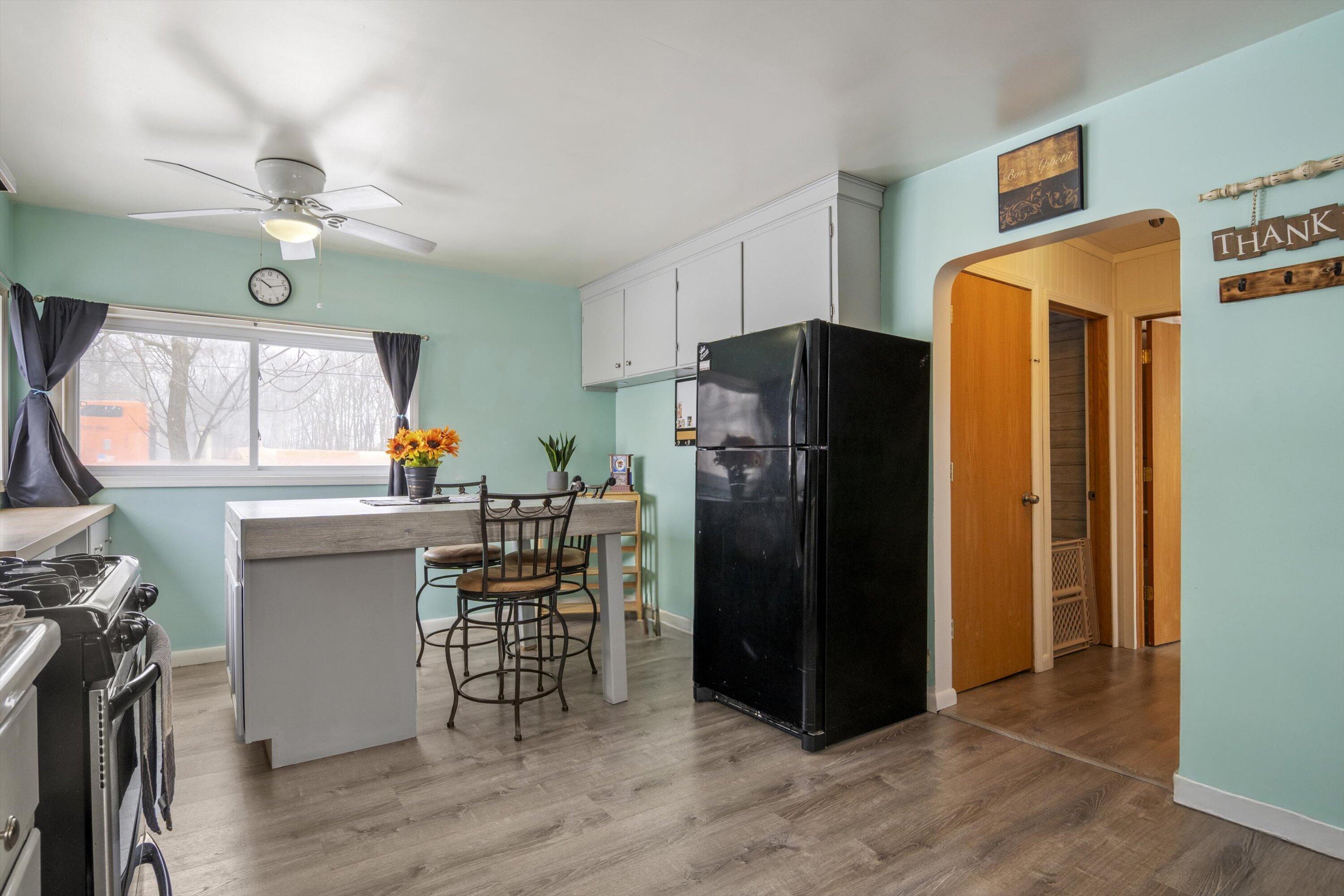 36915 Sibley Road New Boston, MI 48164 - Photo 12 of 47 21-DSC05133