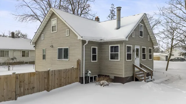 $240,000 | 36915 Sibley Road, New Boston, MI 48164