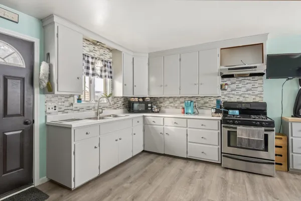 $240,000 | 36915 Sibley Road, New Boston, MI 48164