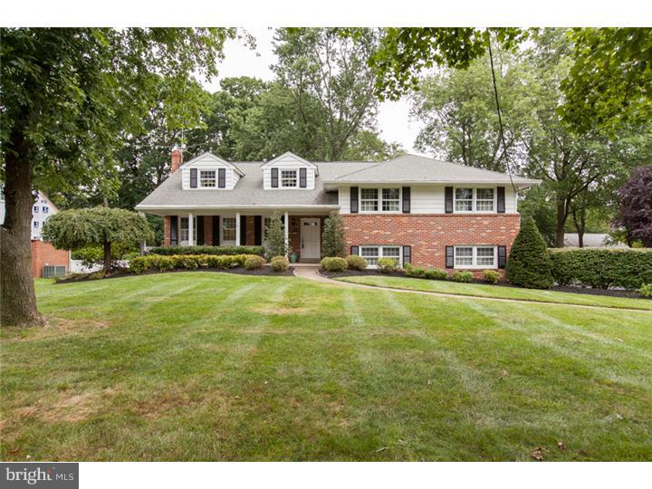 2306 Riverton Road Cinnaminson, NJ 08077 - Photo 2 of 25 Exterior Front