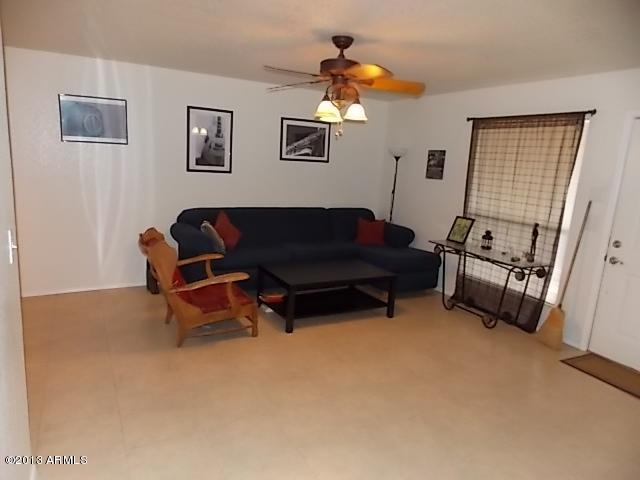 1340 North Recker Road, Unit 121 Mesa, AZ 85205 - Photo 6 of 15 Great Room 2