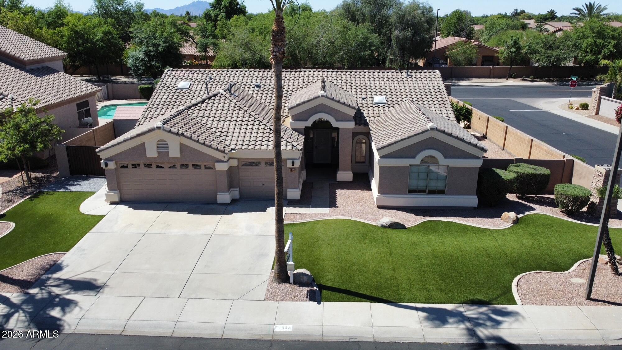 1503 East Ivanhoe Street Gilbert, AZ 85295 - Photo 3 of 66
