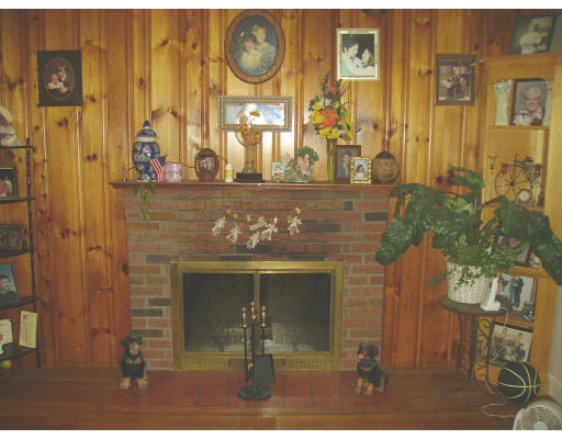 24 Buttaro Road Woburn, MA 01801 - Photo 6 of 12 Gallery Image 6