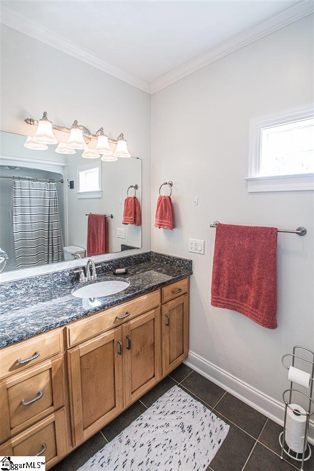 112 Hillandale Road Liberty, SC 29657 - Photo 17 of 35