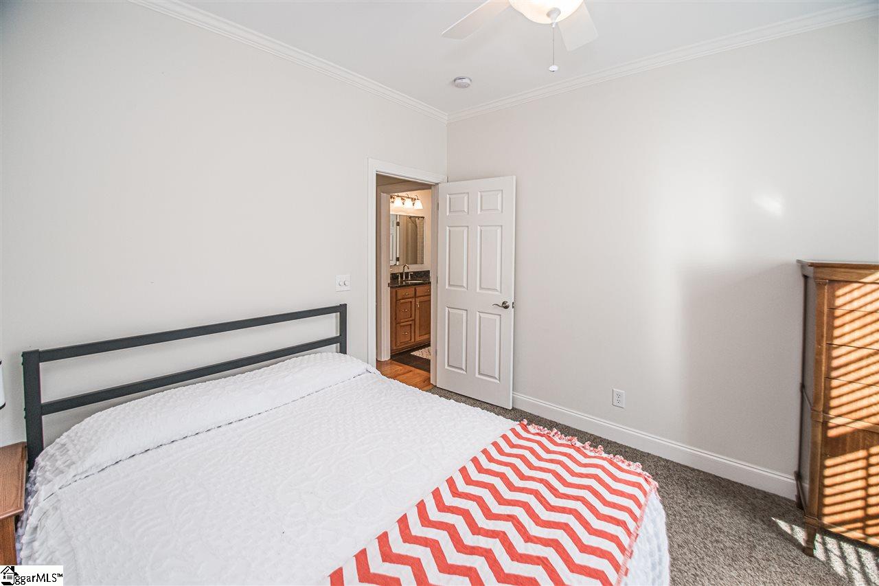 112 Hillandale Road Liberty, SC 29657 - Photo 23 of 35