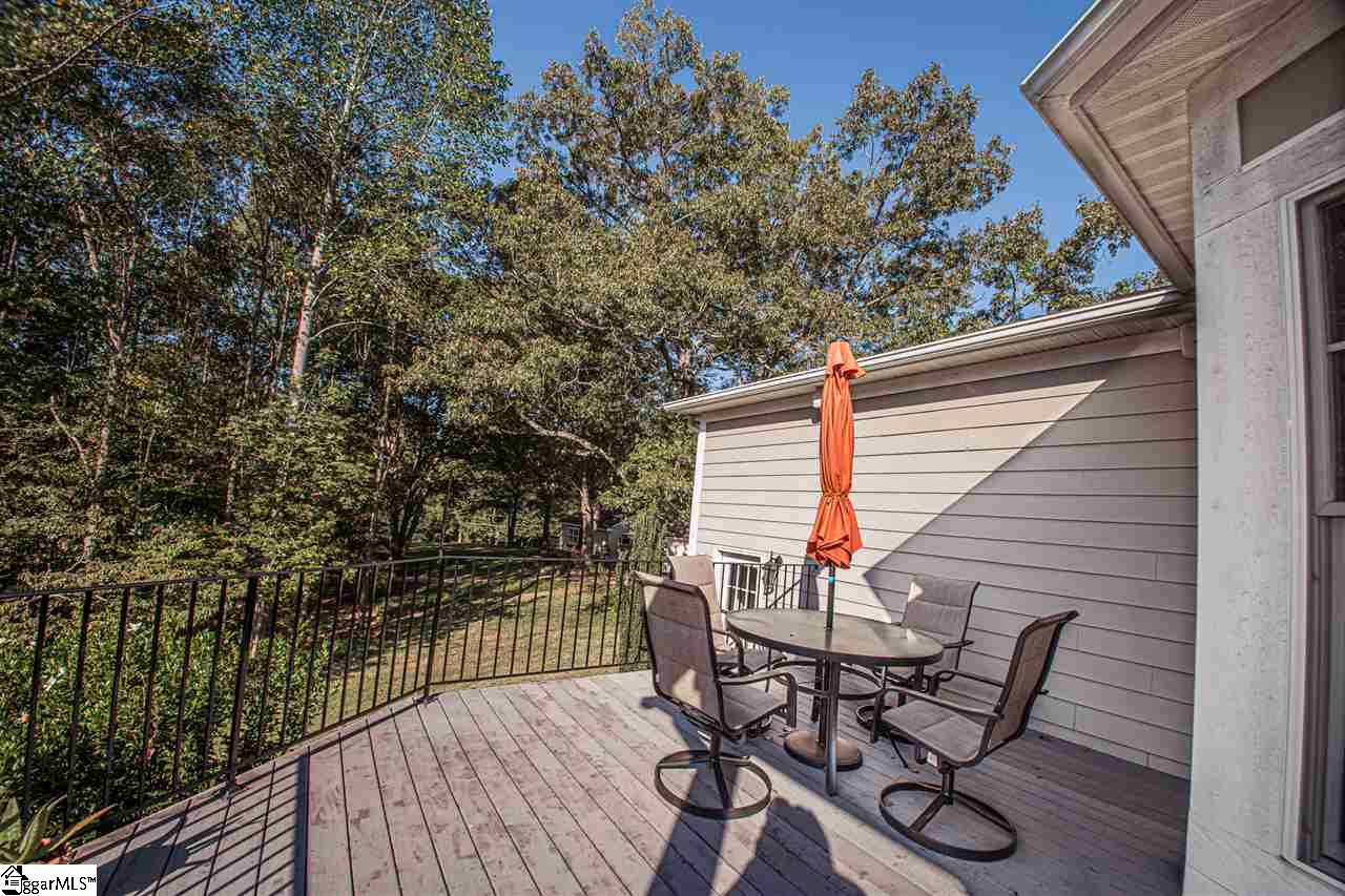 112 Hillandale Road Liberty, SC 29657 - Photo 28 of 35