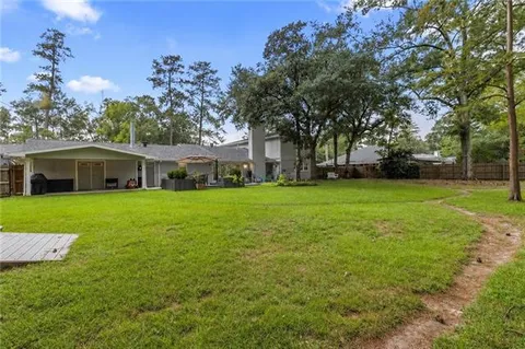 $650,000 | 1118 West 11th Avenue, Covington, LA 70433