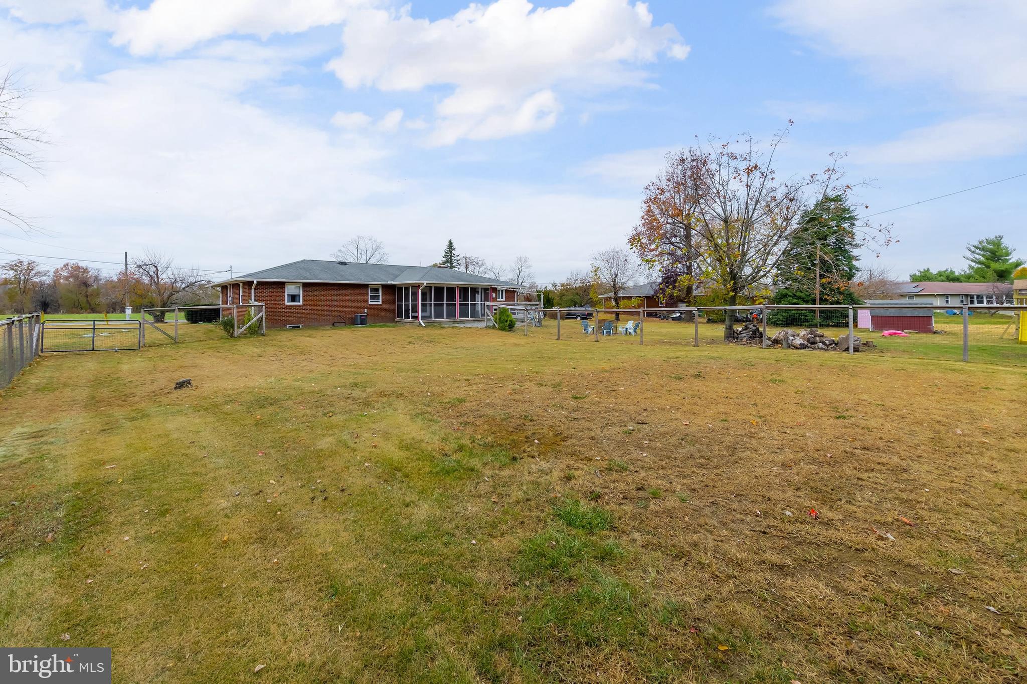 546 Tomlin Road Gibbstown, NJ 08027 - Photo 20 of 23