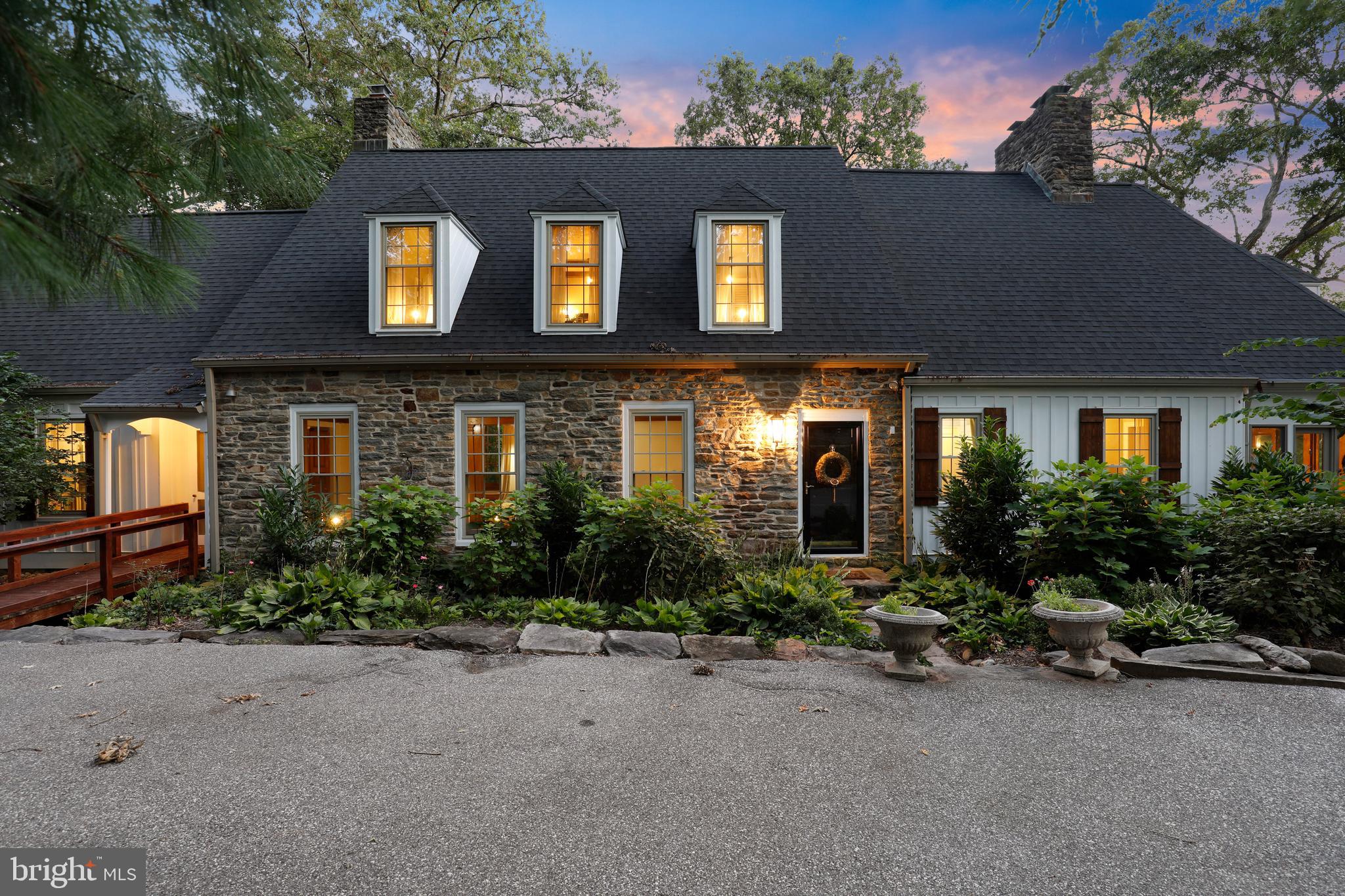 2425 Daisy Road Woodbine, MD 21797 - Photo 2 of 67 Exterior front