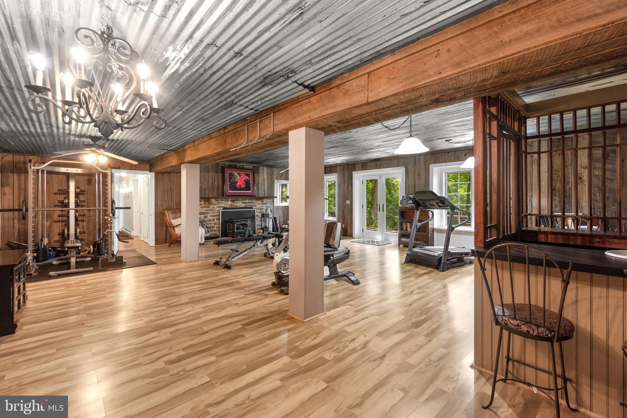 2425 Daisy Road Woodbine, MD 21797 - Photo 36 of 67 Recreation room