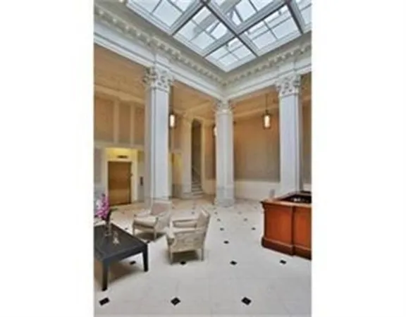 $455,000 | 21 Beacon Street, Unit 6D, Boston, MA 02108