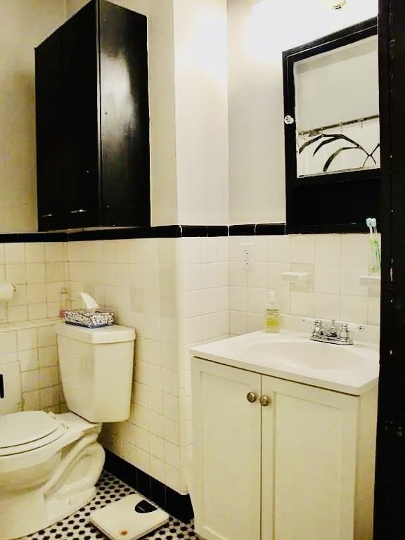 21 Beacon Street, Unit 6D Boston, MA 02108 - Photo 9 of 21