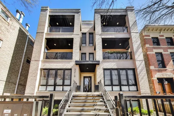 $8,500 | 3219 North Seminary Avenue, Unit 1N, Chicago, IL 60657